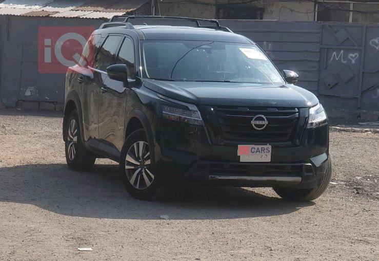 نیسان پاسفایندەر